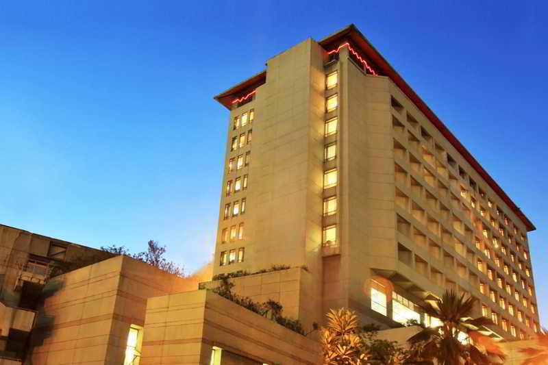 Hotel Bidakara ג'קרטה מראה חיצוני תמונה