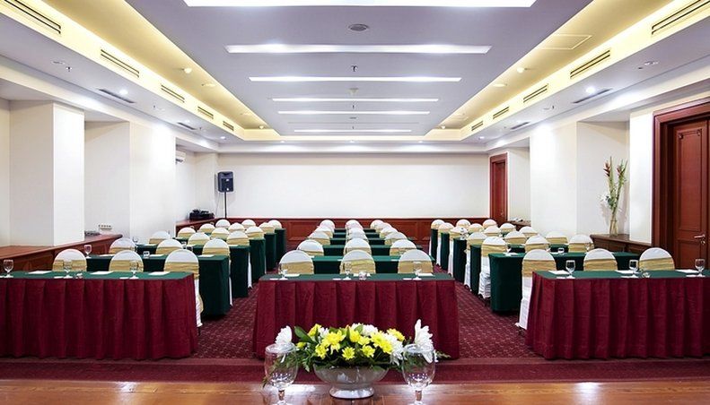 Hotel Bidakara ג'קרטה מראה חיצוני תמונה